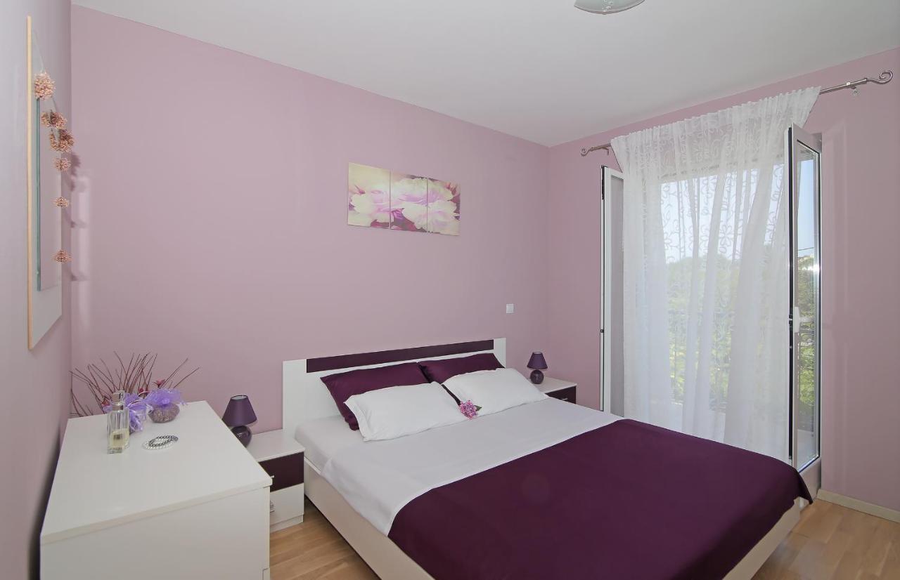 Gromaca Apartment Moretic מראה חיצוני תמונה