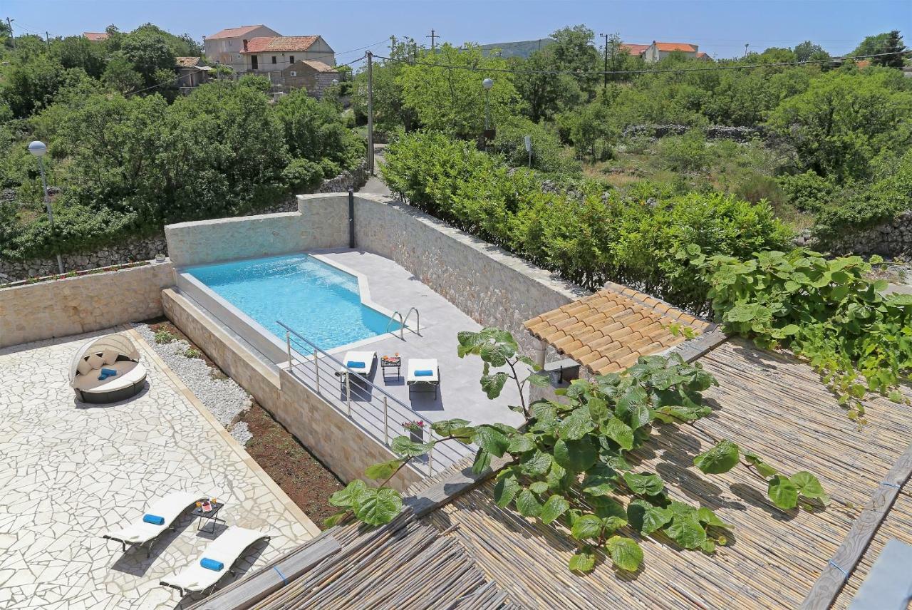 Gromaca Apartment Moretic מראה חיצוני תמונה
